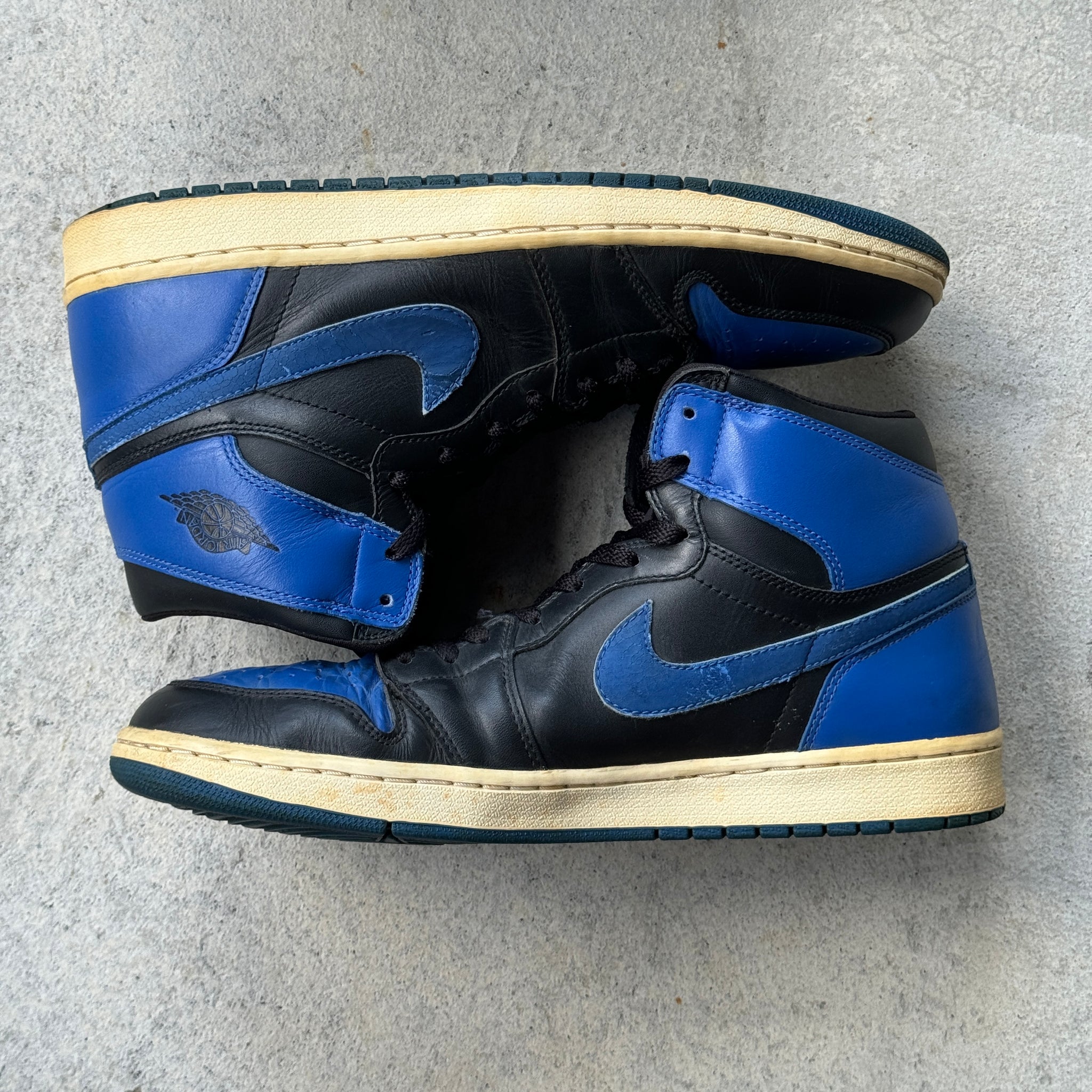 12 US - JORDAN 1 ROYAL 2001