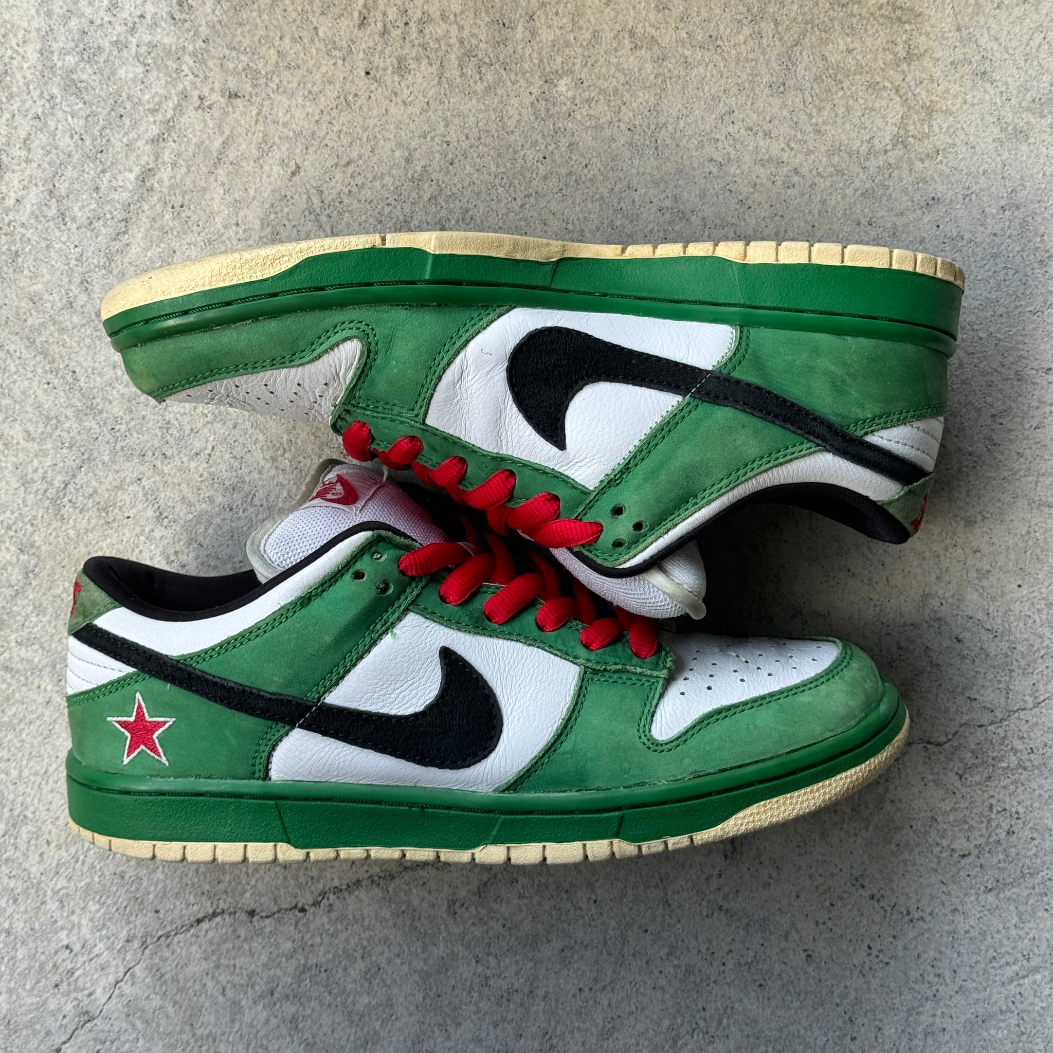 9 US - NIKE SB DUNK LOW HEINEKEN 2003