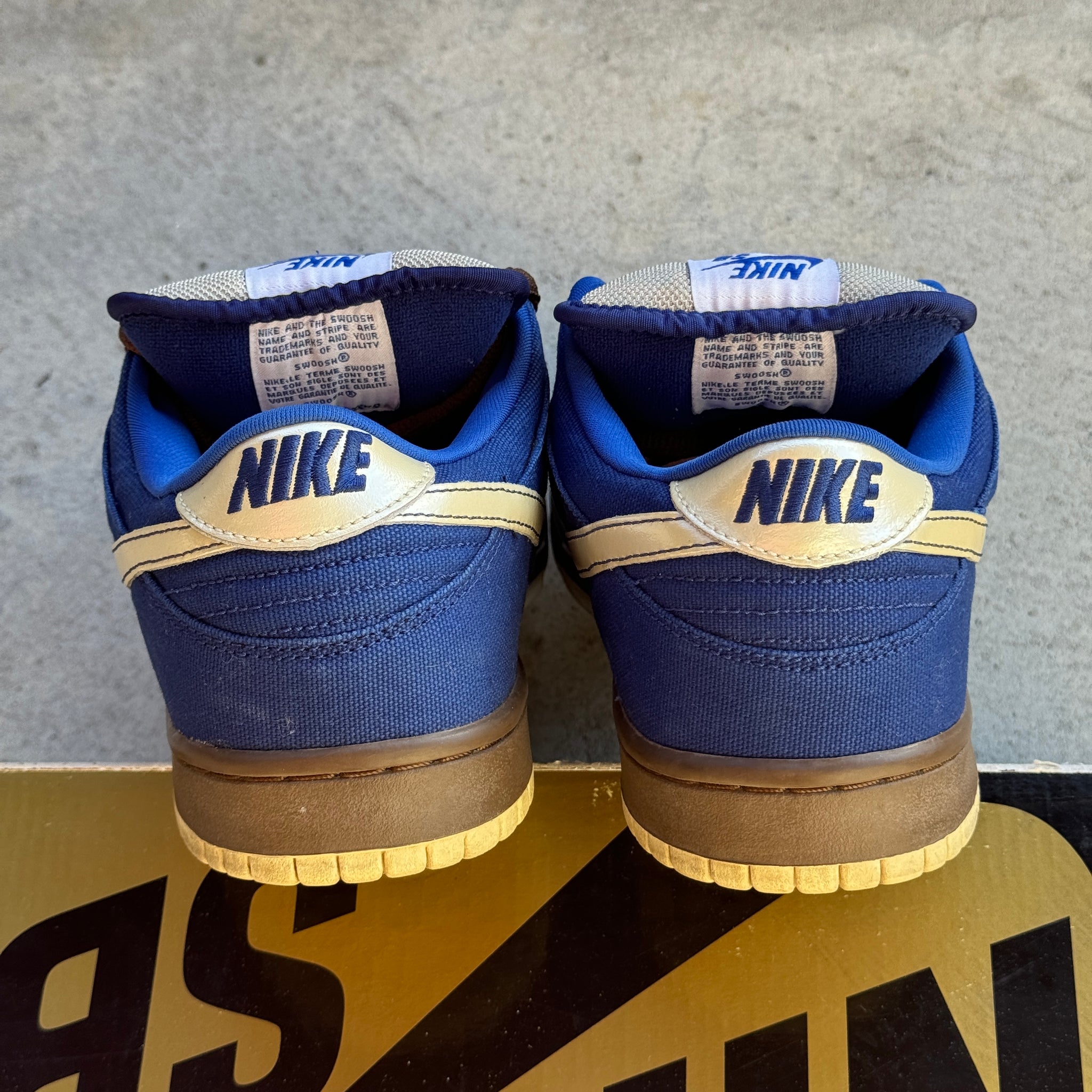 10 US NIKE SB DUNK LOW GOLD RAIL W BOX 2008 curatedvan