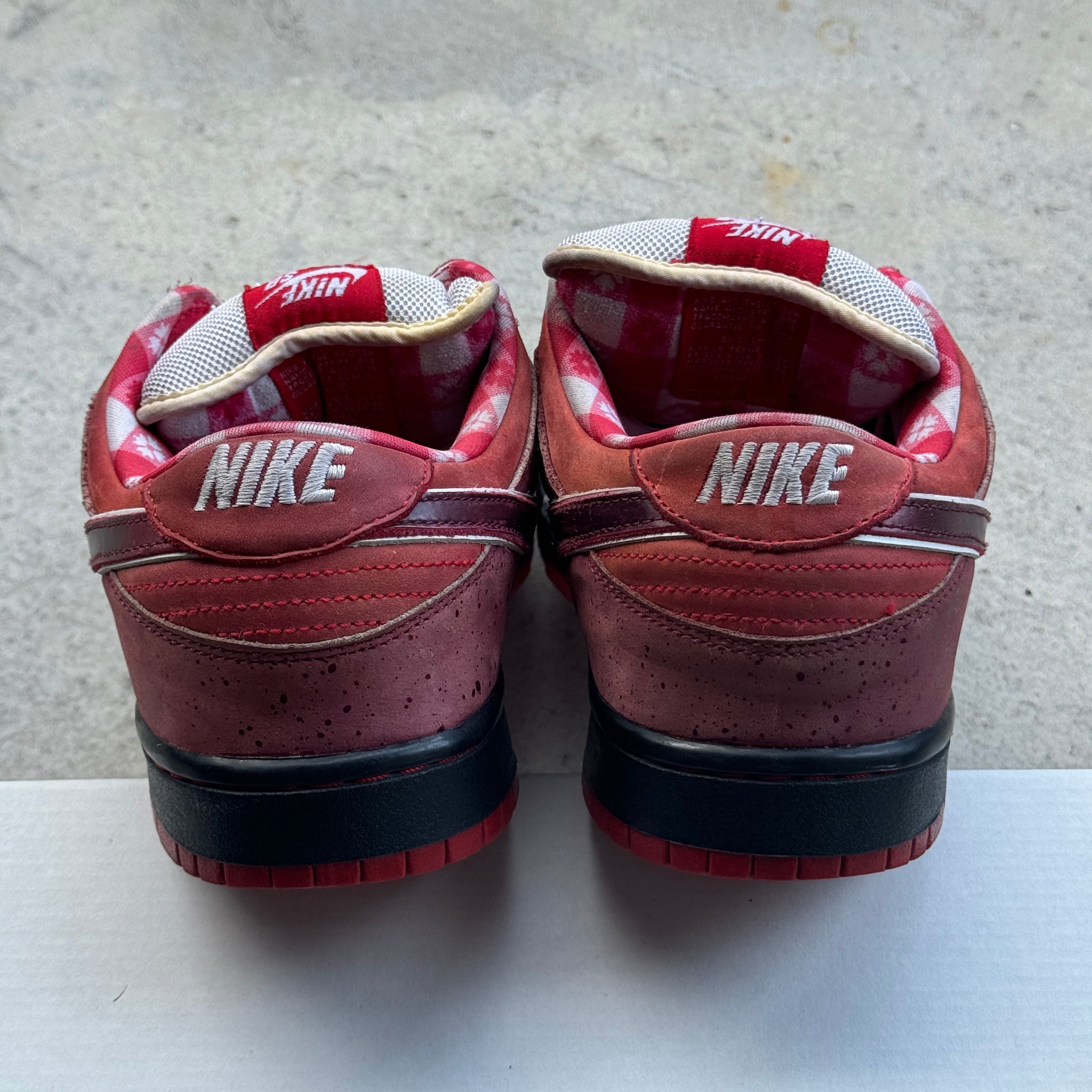 12 US - NIKE SB DUNK RED LOBSTER 2008