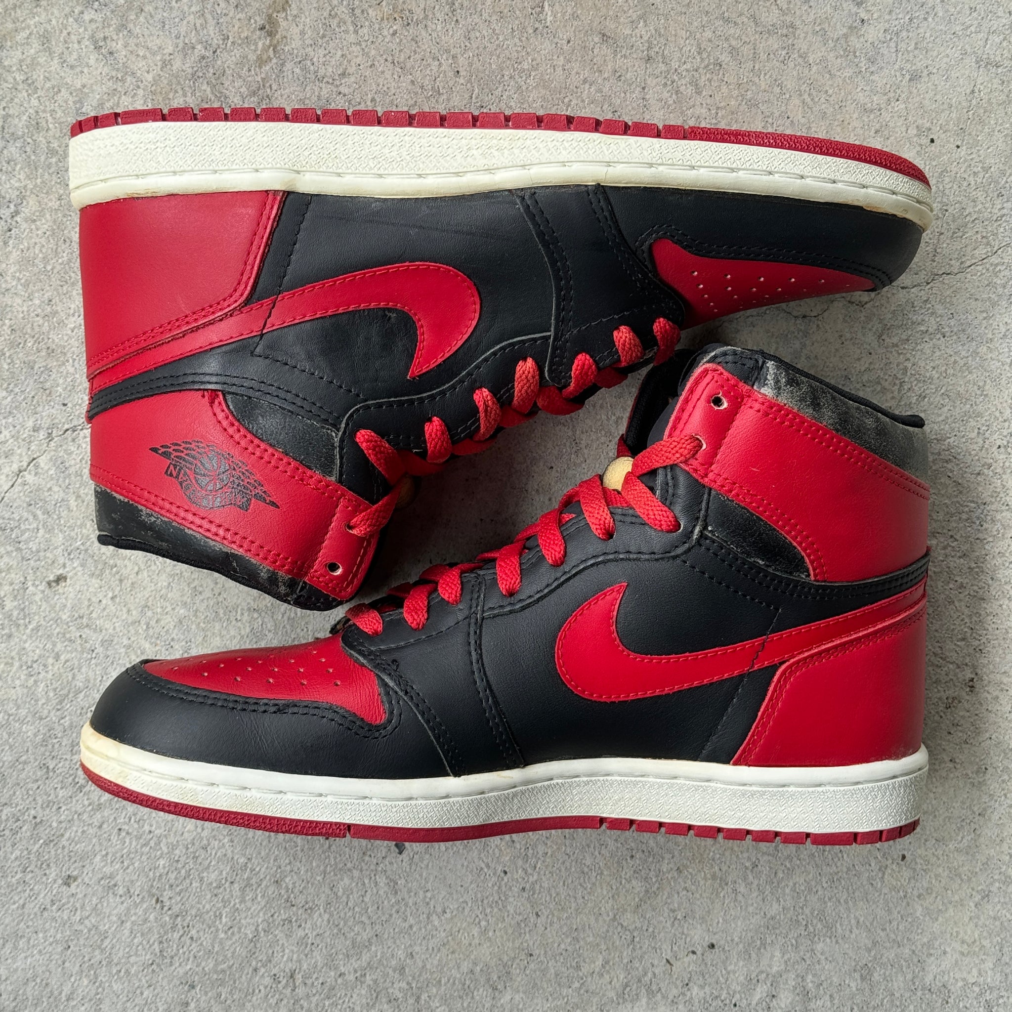 10 US - DS JORDAN 1 BLACK/RED 1985