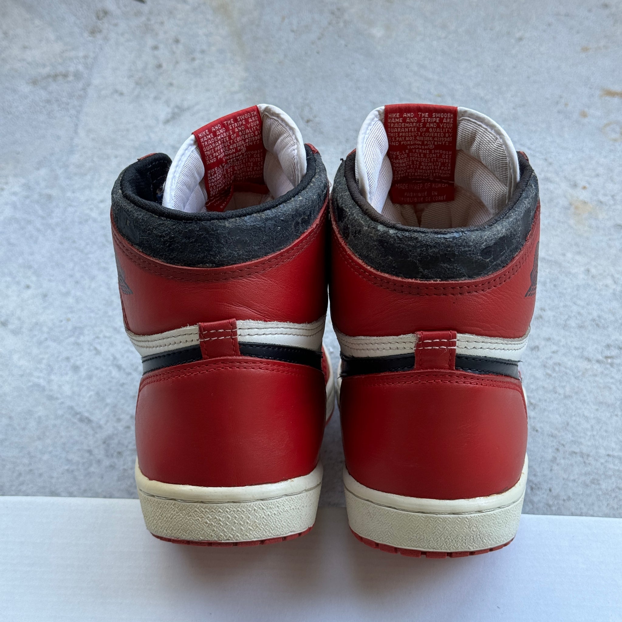 10 US - JORDAN 1 CHICAGO 1985