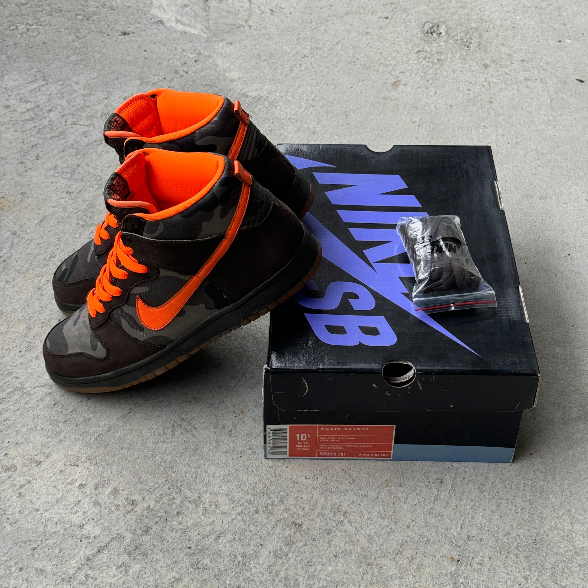 10.5 US - NIKE SB DUNK HIGH BRIAN ANDERSON W BOX 2006