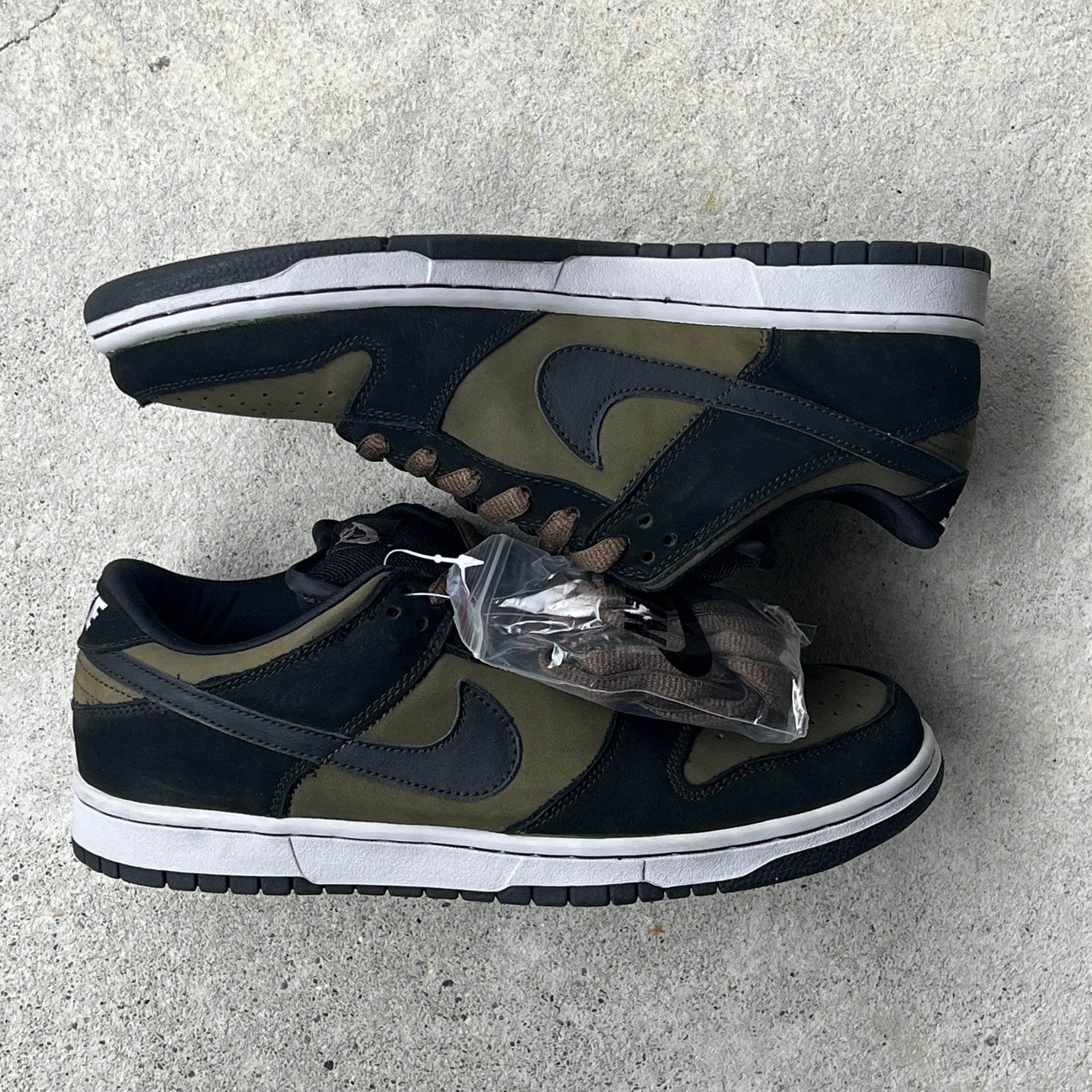10.5 US - DS NIKE SB DUNK LOW LODEN W BOX 2002