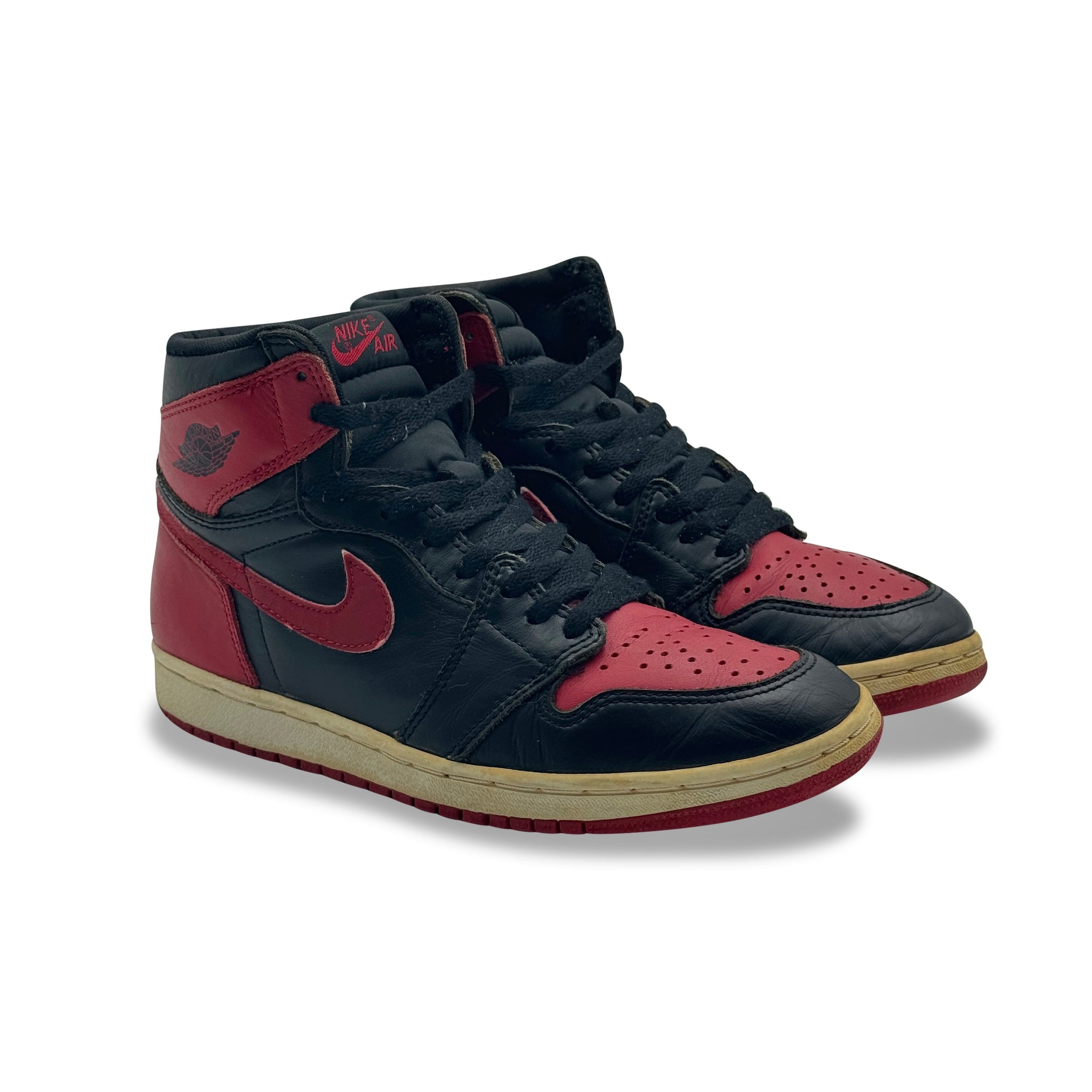 7.5 US - JORDAN 1 BLACK/RED 1995