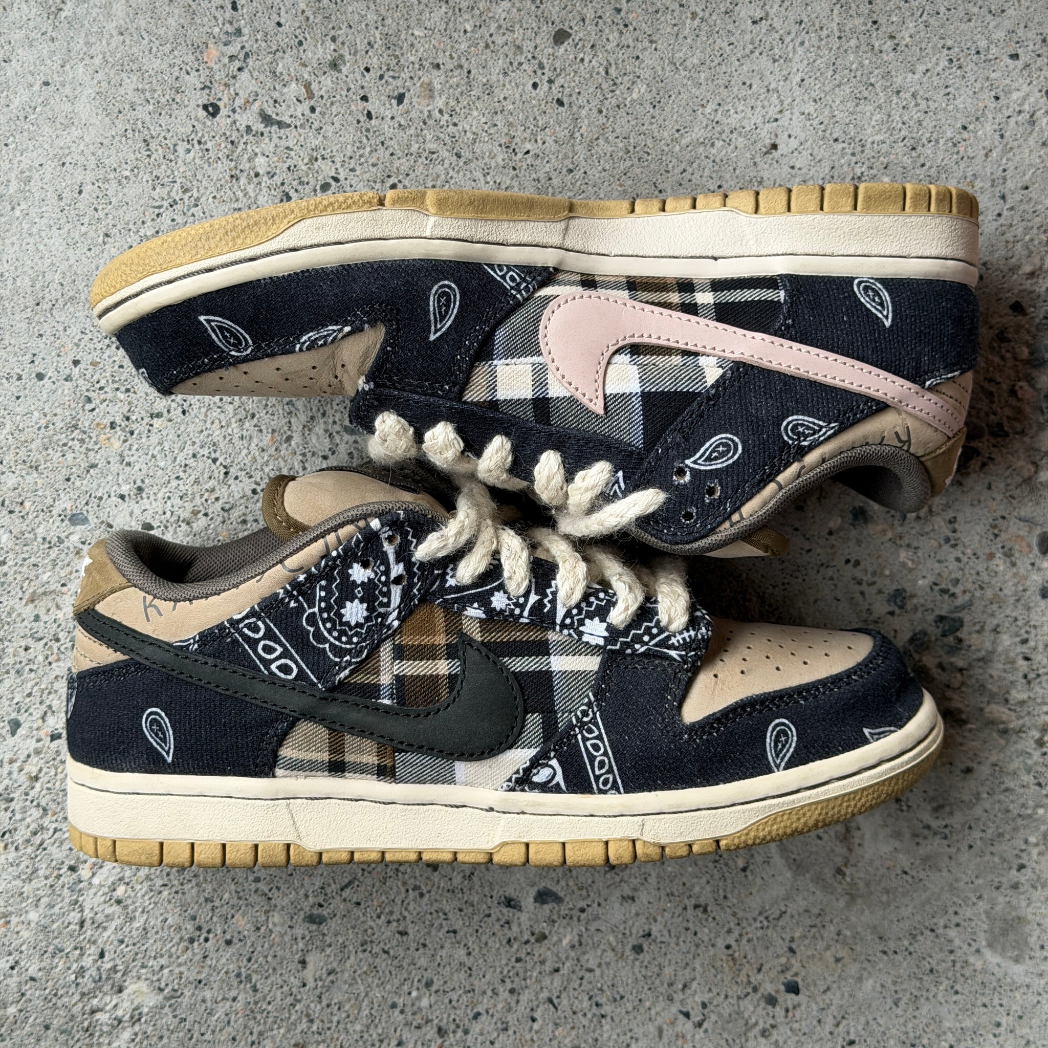 5.5 US - NIKE SB DUNK LOW TRAVIS SCOTT 2020 – curatedvan