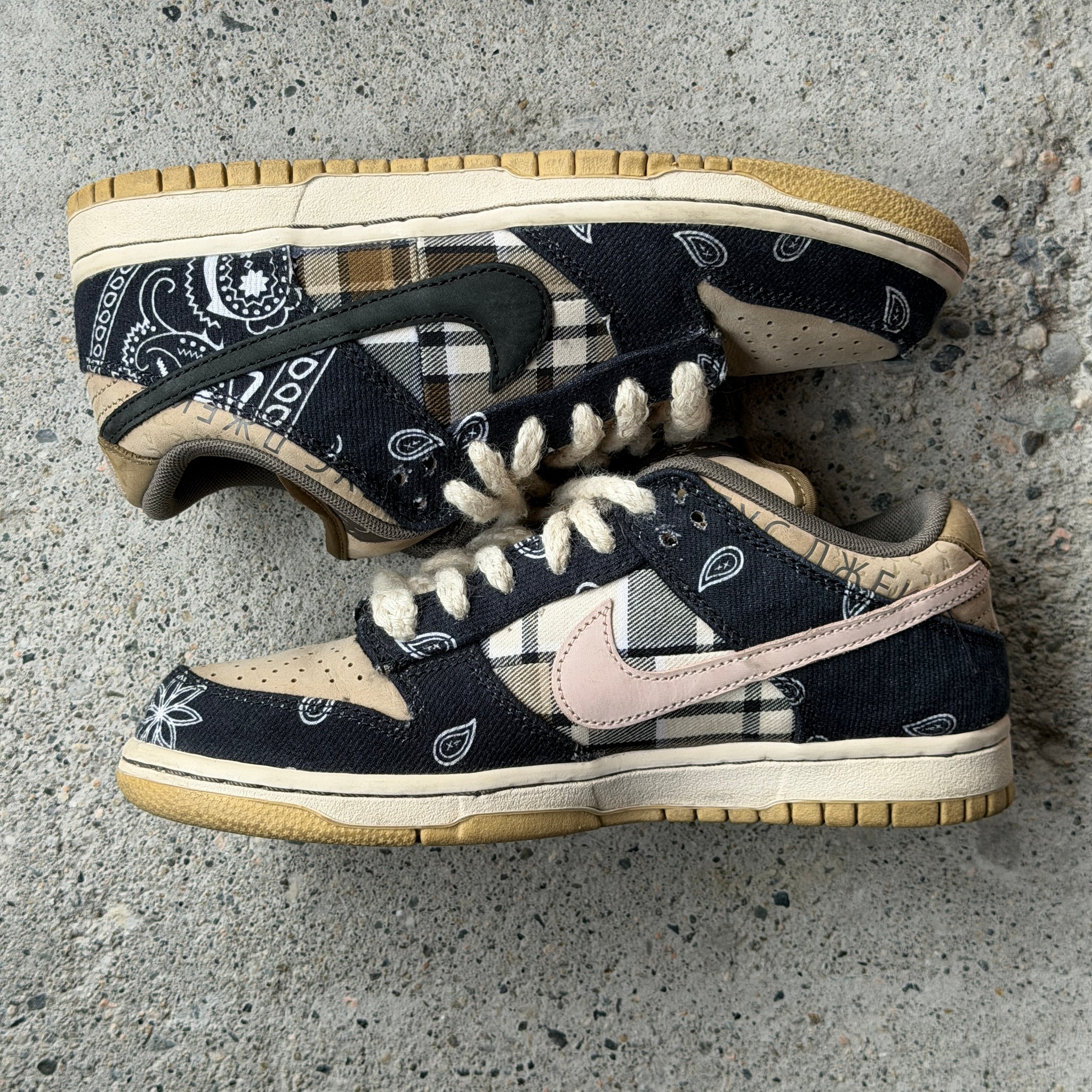 5.5 US - NIKE SB DUNK LOW TRAVIS SCOTT 2020 – curatedvan